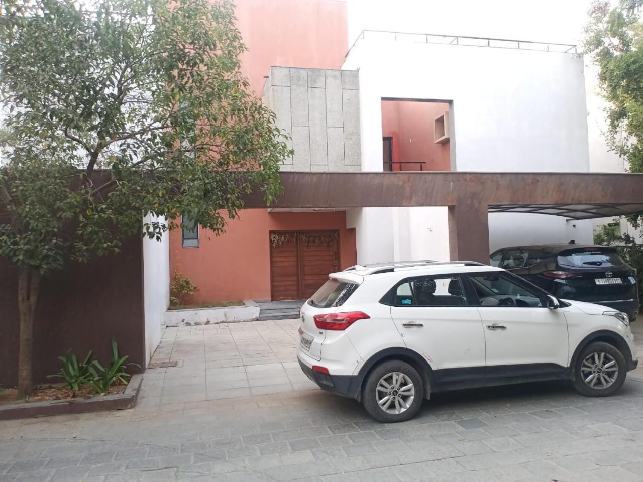 Villa-Safal Amrakunj Ahmadábád Kültér fotó